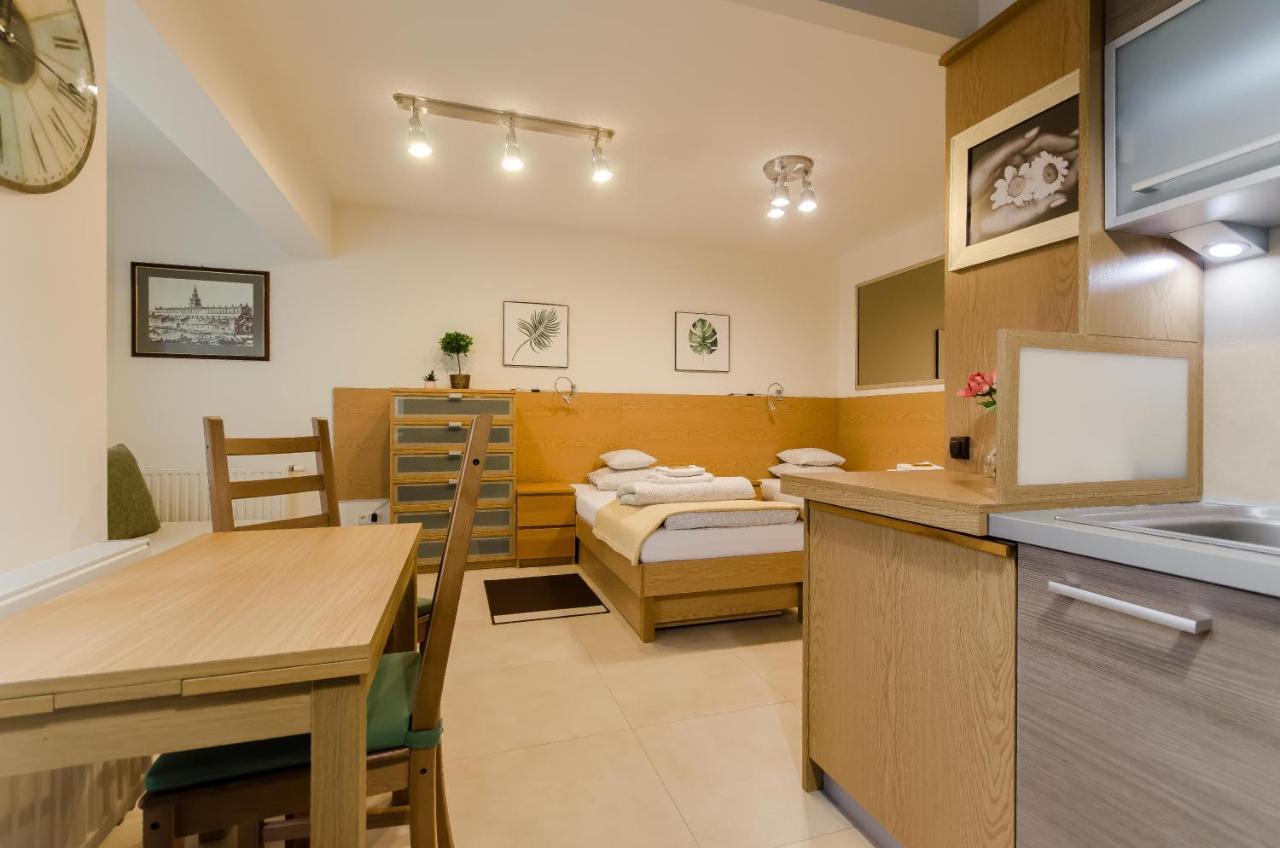 Family Apartments - Private Parking — Zdjęcia 1